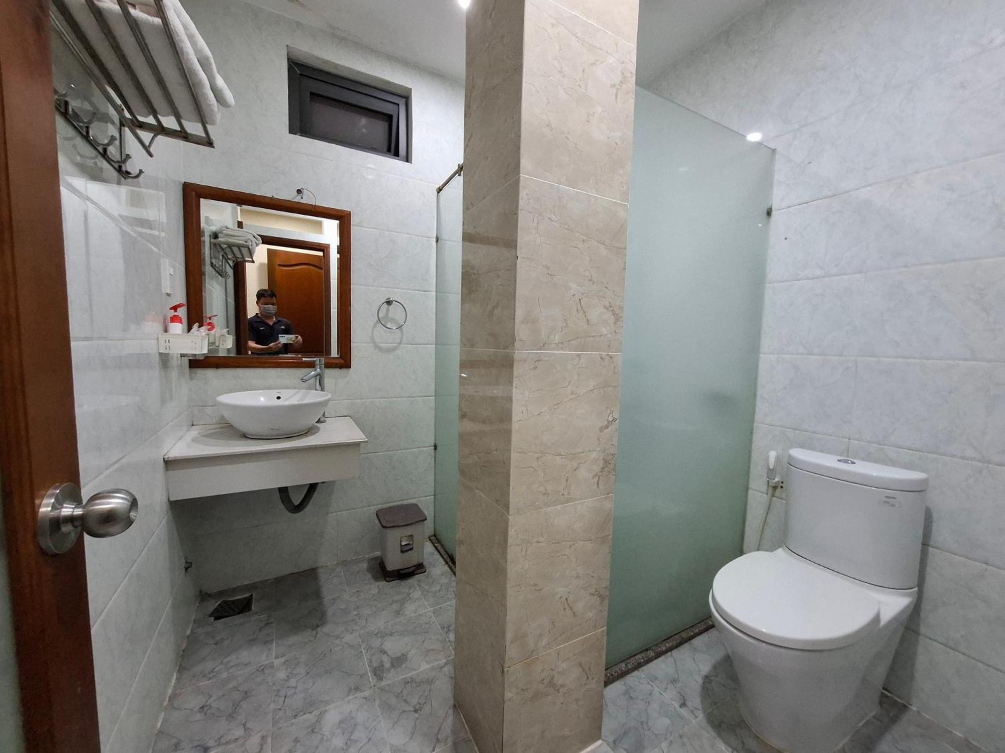 Hotel Phu Si مدينة هوشي منه المظهر الخارجي الصورة